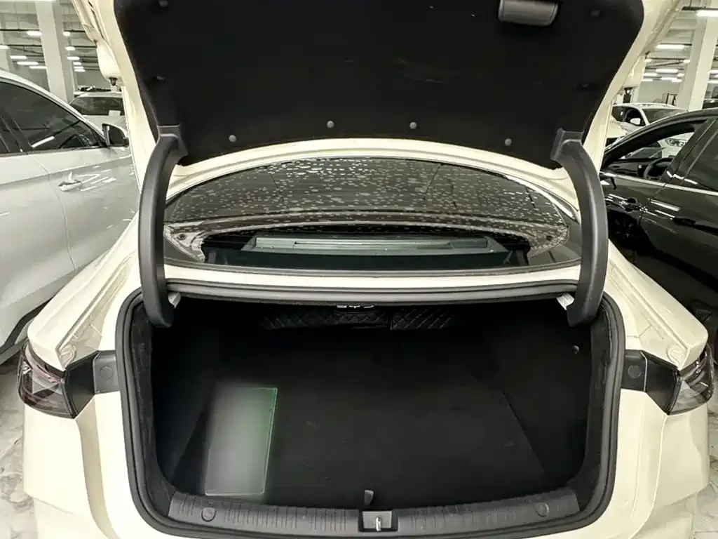 BYD Seal 06 — фото 10
