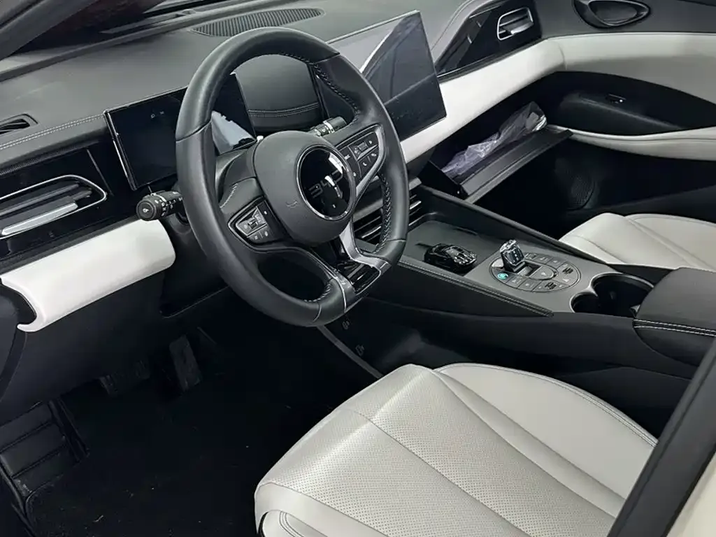 BYD Seal 06 — фото 9