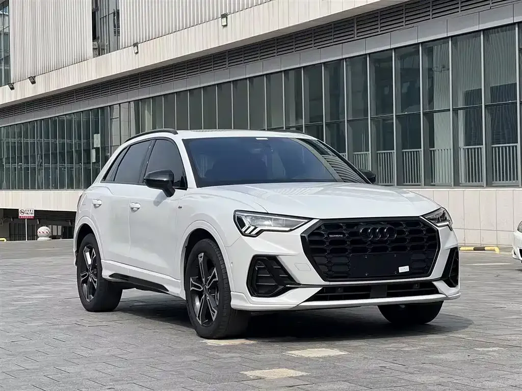 Audi Q3 — фото 9