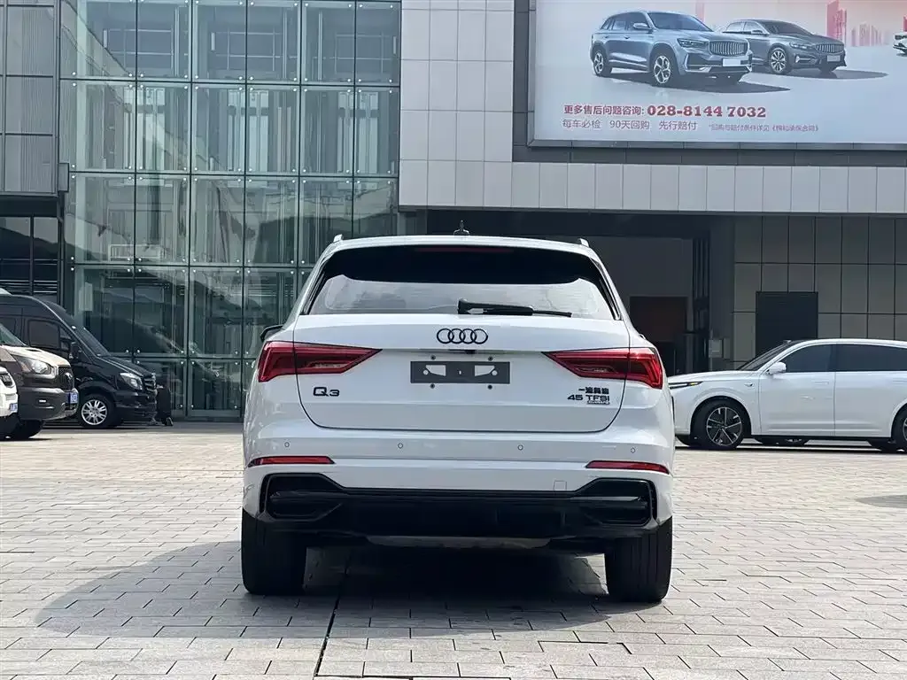 Audi Q3 — фото 4