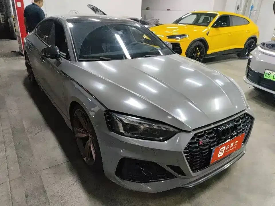 Audi RS 5 — фото 1