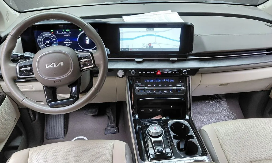 Kia Carnival — фото 2