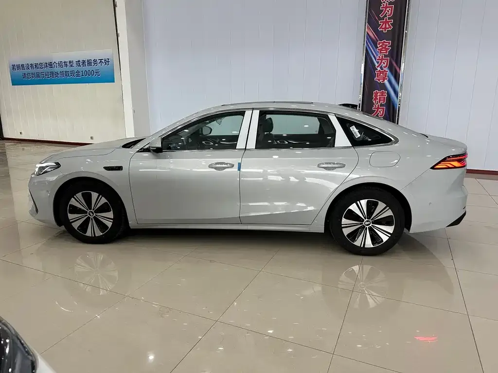 Geely Galaxy A7 EM — фото 3