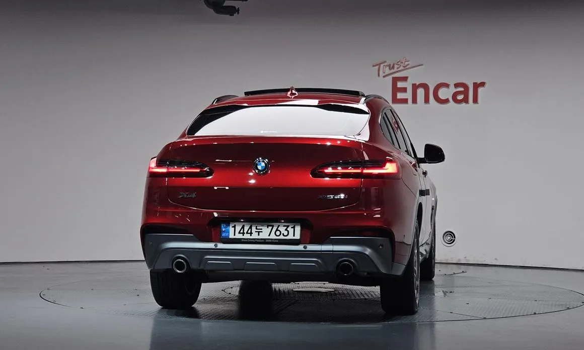 BMW X4 — фото 4
