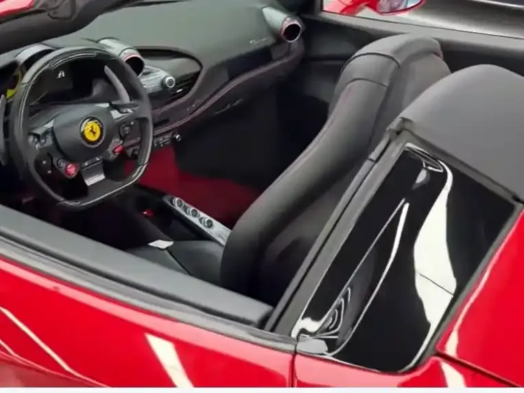 Ferrari F8 — фото 2