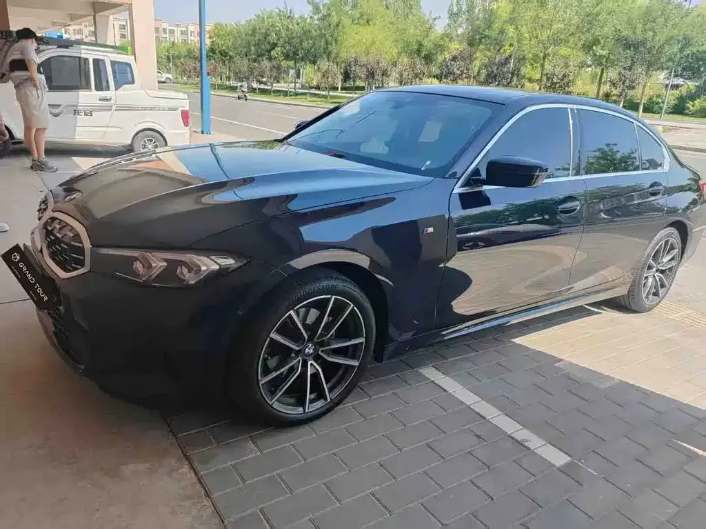 BMW 3 Series — фото 1