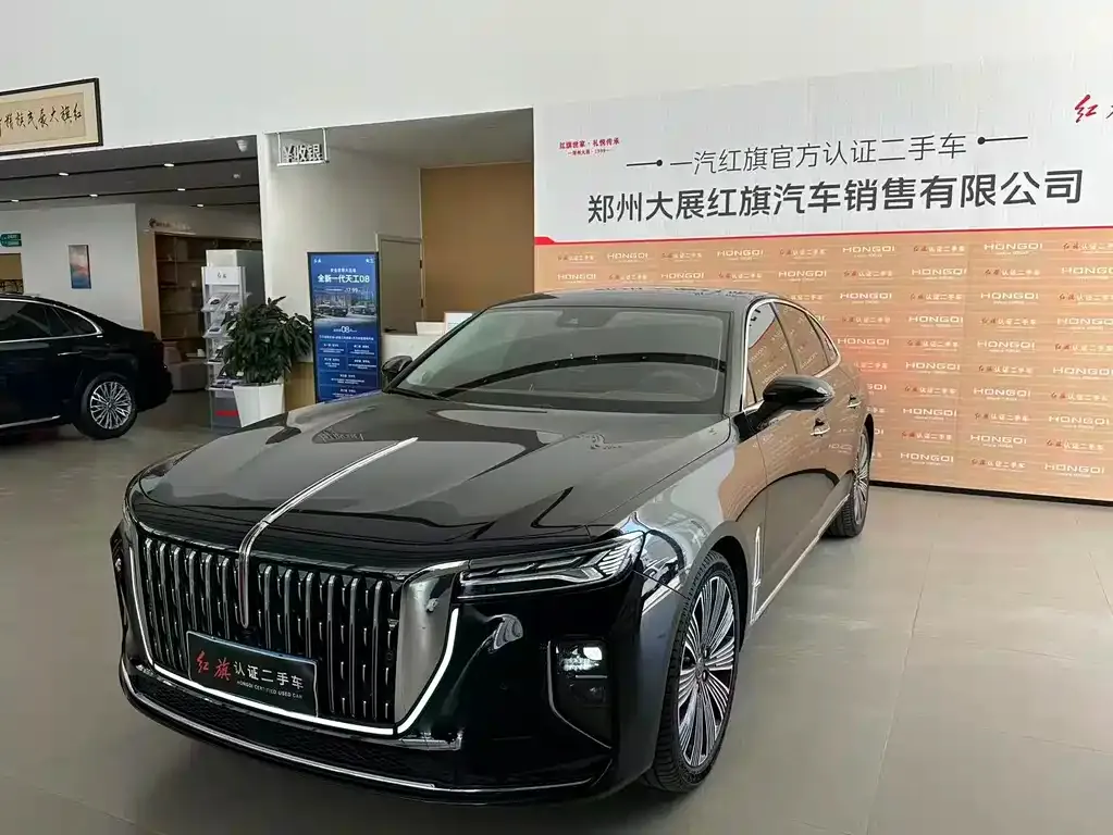 Hongqi H9 — фото 1
