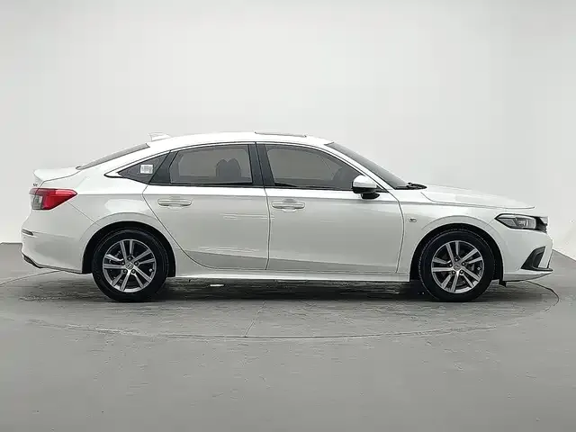 Honda Civic — фото 8