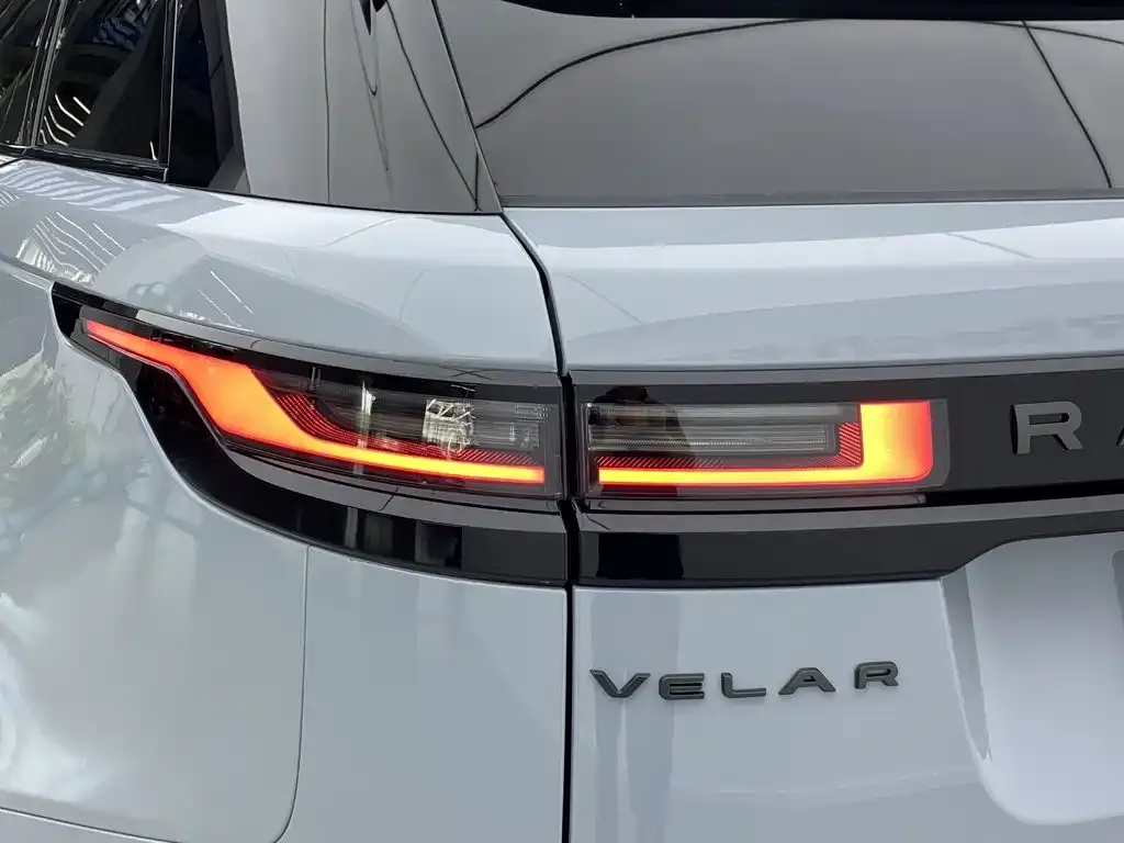 Land Rover Velar — фото 8