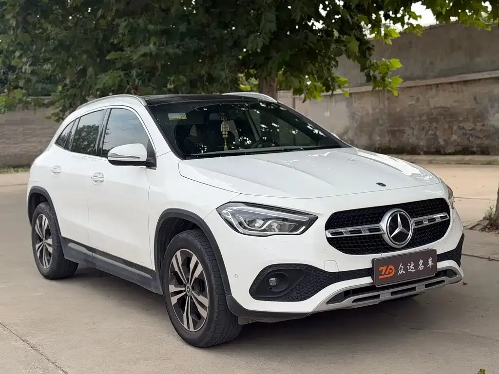 Mercedes-Benz GLA — фото 9