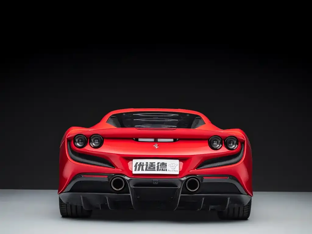Ferrari F8 — фото 8