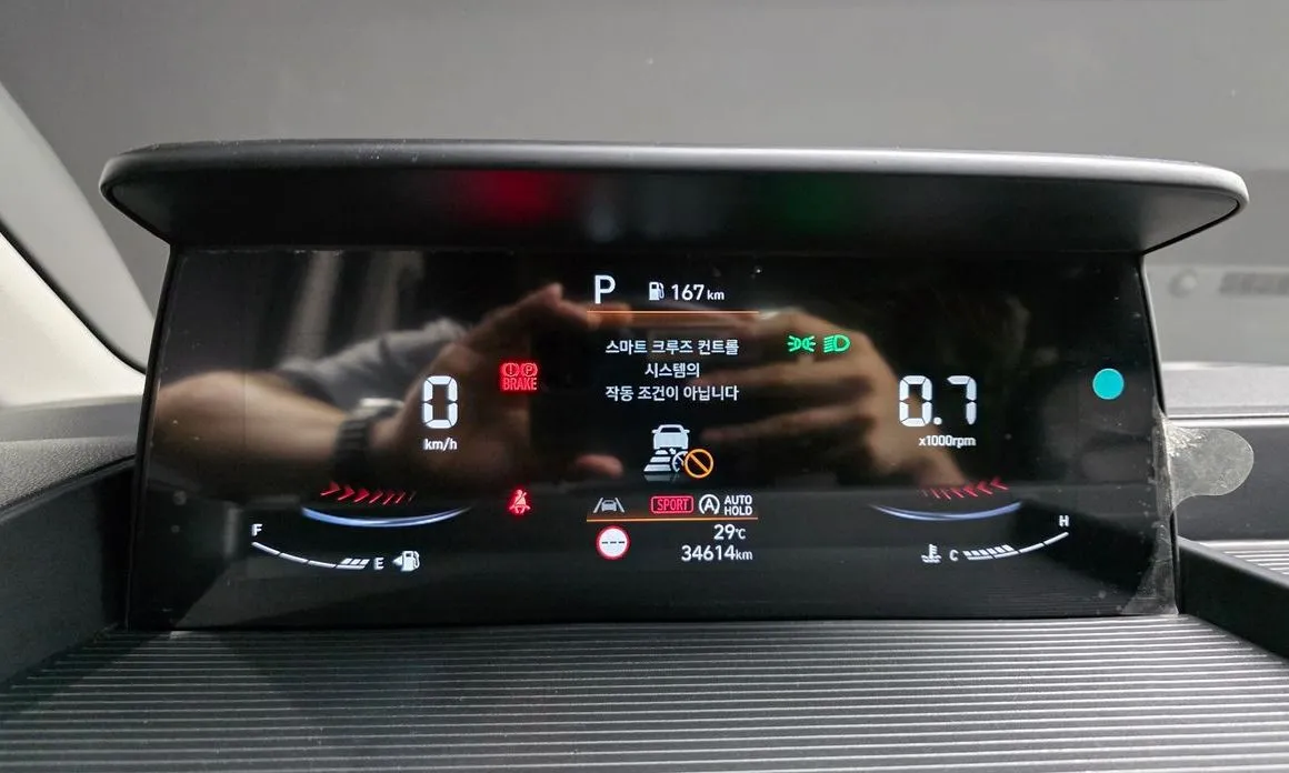 Hyundai Staria — фото 3