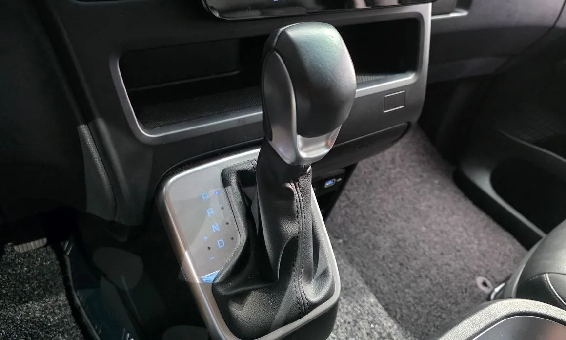 Hyundai Staria — фото 4