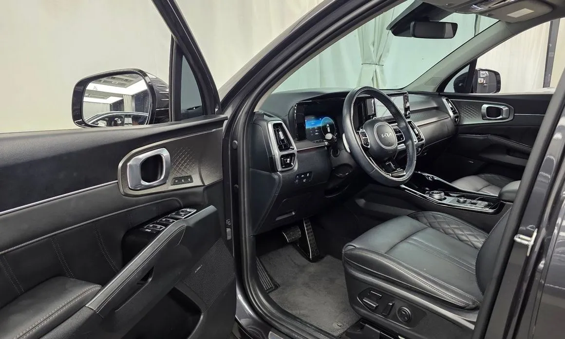 Kia Sorento — фото 8