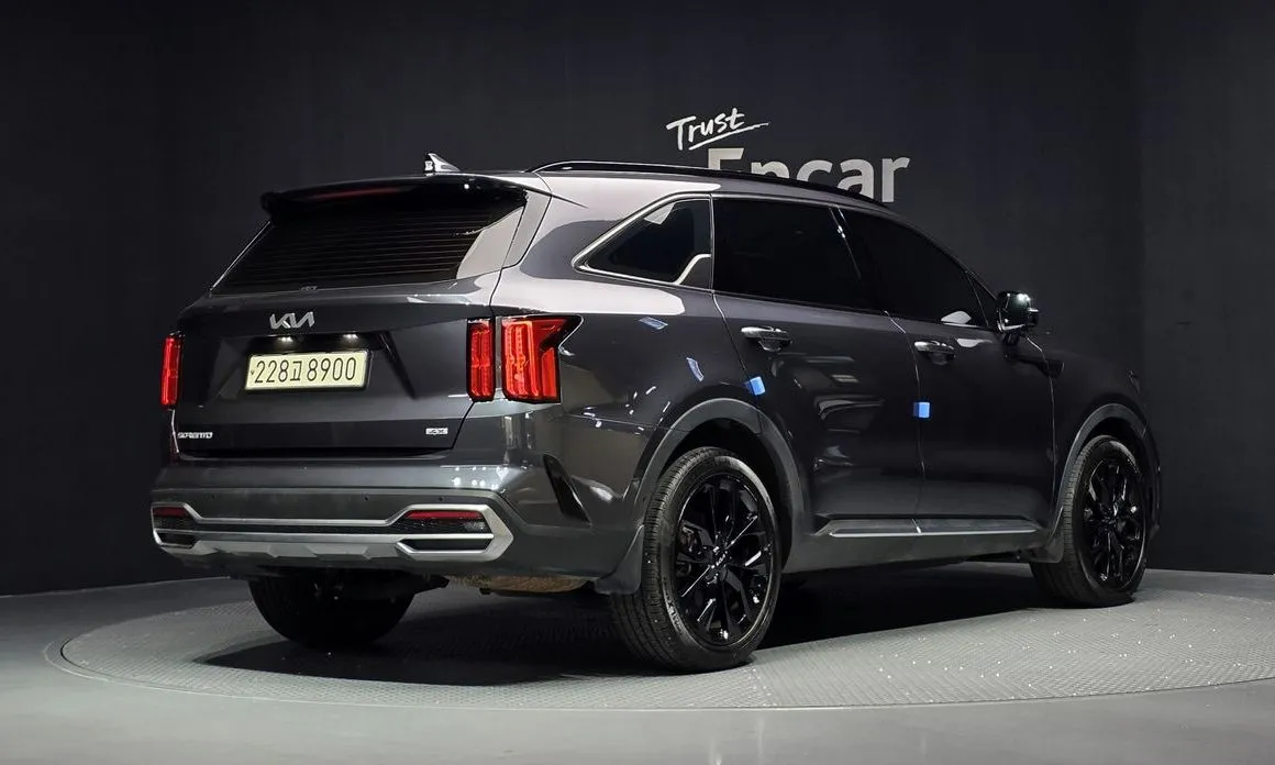 Kia Sorento — фото 10