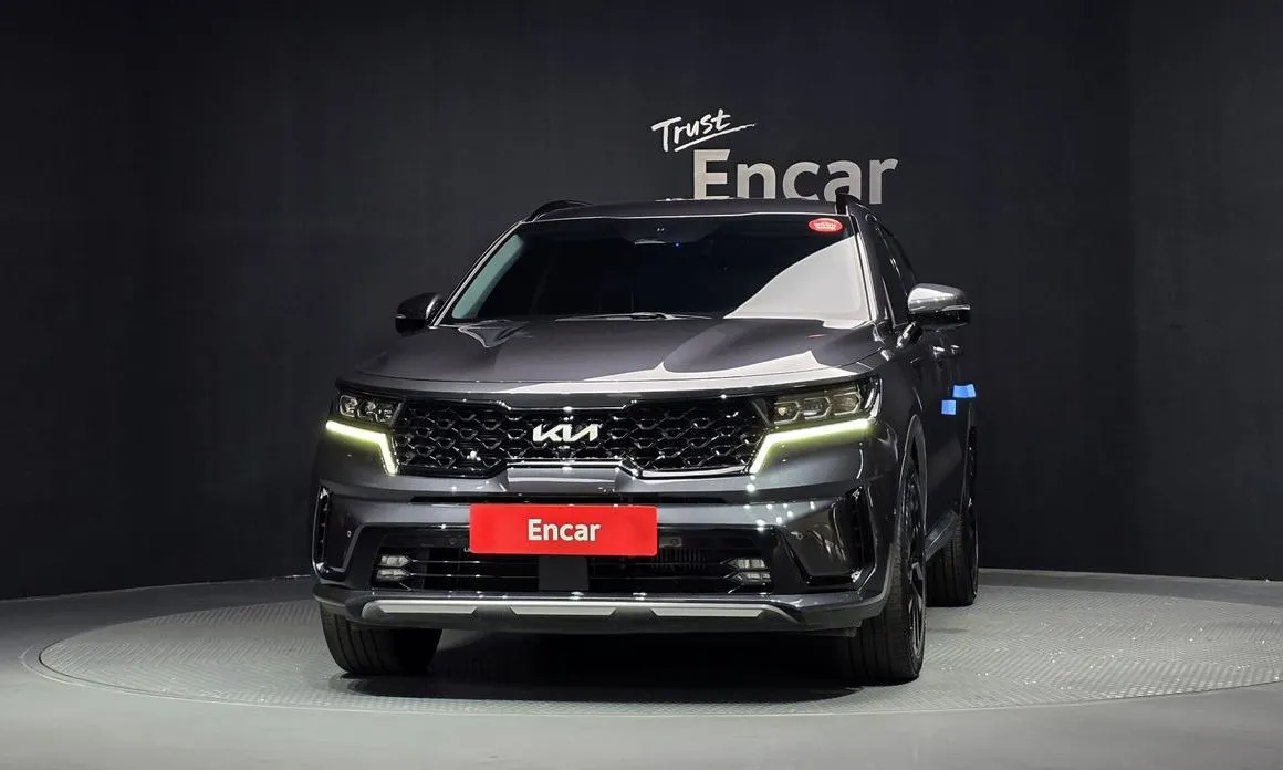 Kia Sorento — фото 5