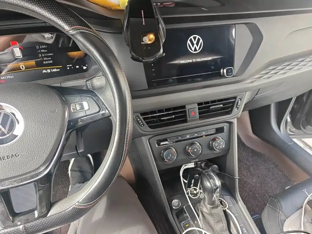 Volkswagen Tharu — фото 8