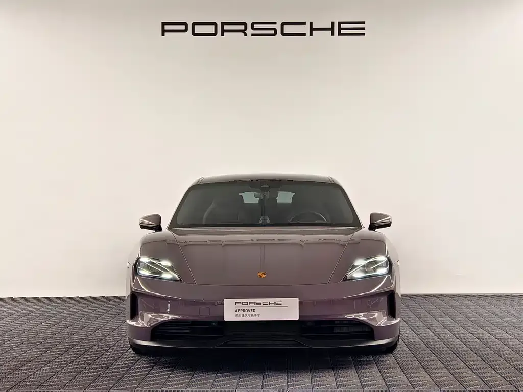 Porsche Taycan — фото 8