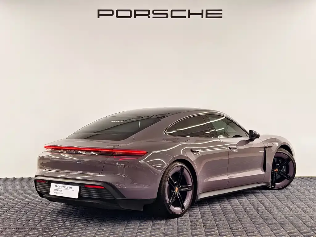 Porsche Taycan — фото 4
