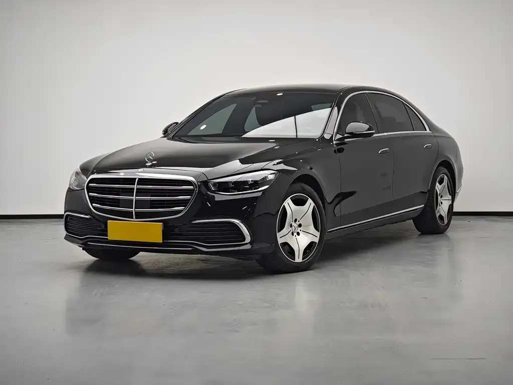 Mercedes-Benz S-Class — фото 1