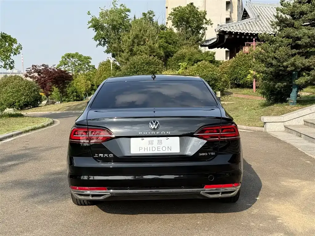 Volkswagen Phideon — фото 4