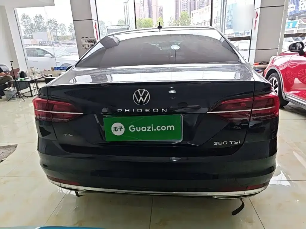 Volkswagen Phideon — фото 9