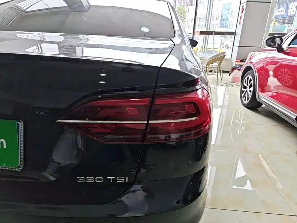 Volkswagen Phideon — фото 3