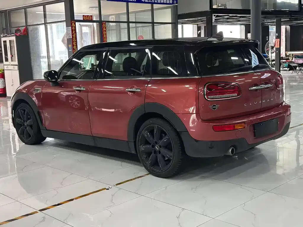 MINI Clubman — фото 7