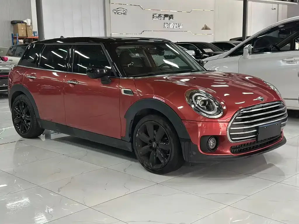 MINI Clubman — фото 4