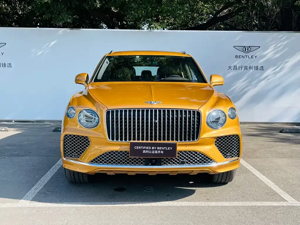 Bentley Bentayga — фото 4