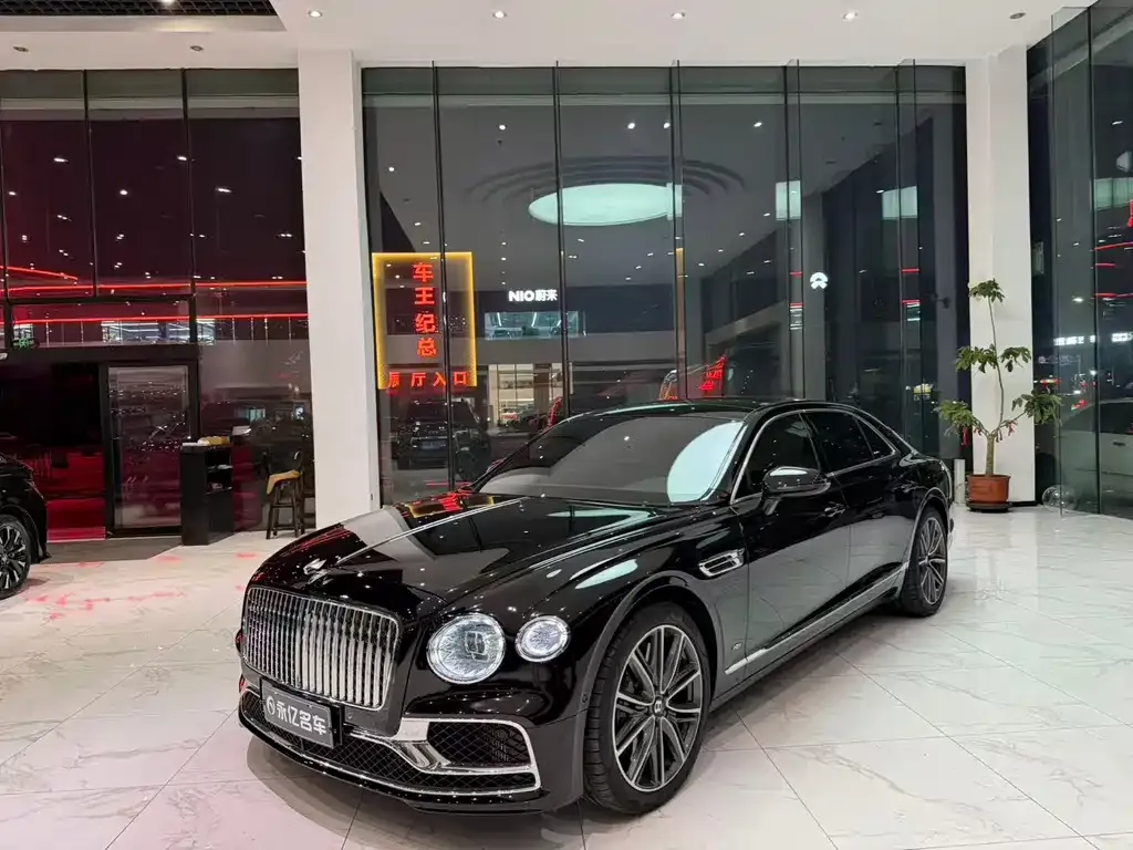 Bentley Flying Spur — фото 2
