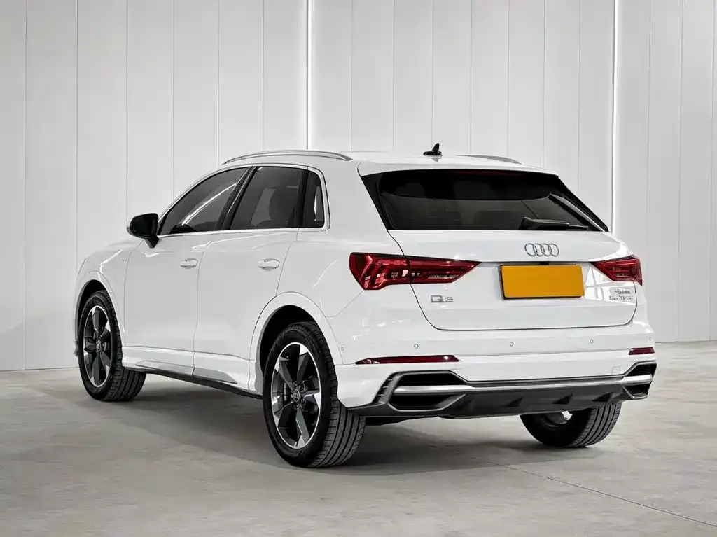 Audi Q3 — фото 2
