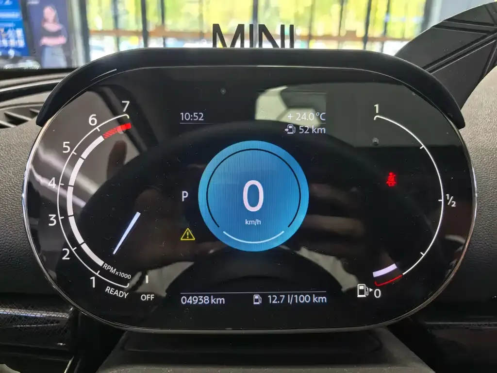 MINI Clubman — фото 9