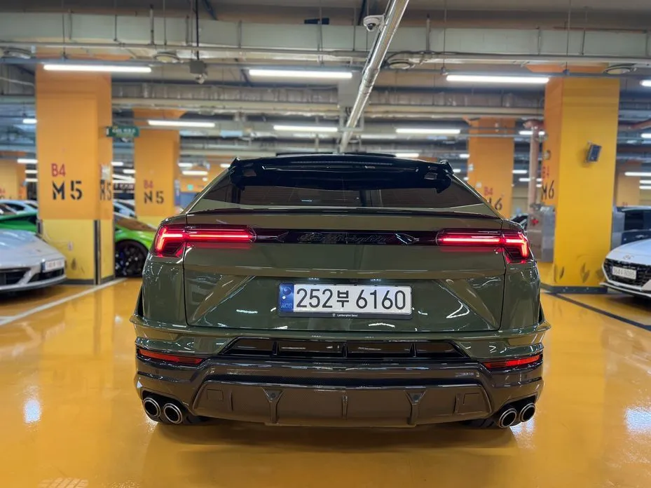 Lamborghini Urus — фото 3