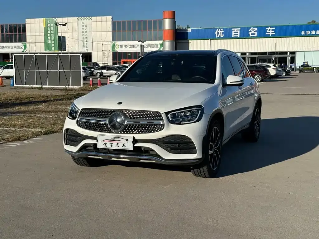 Mercedes-Benz GLC — фото 1