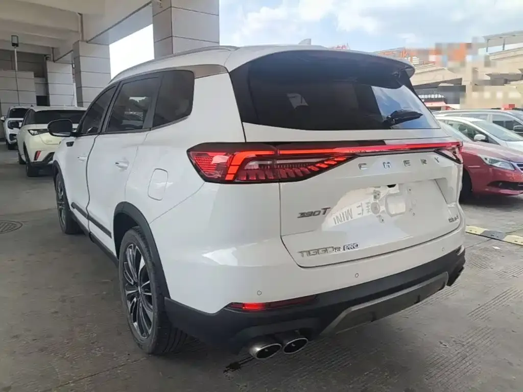 Chery Tiggo 8 PRO — фото 10