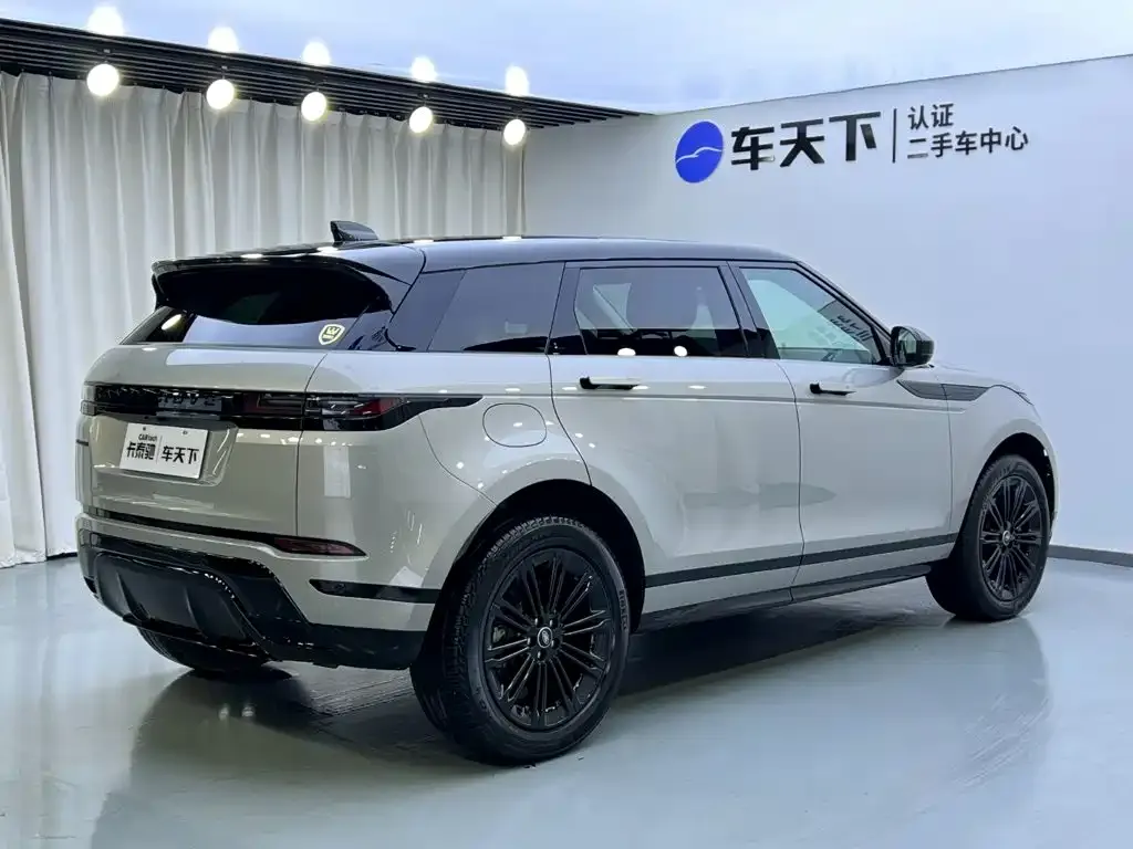 Land Rover Evoque — фото 10