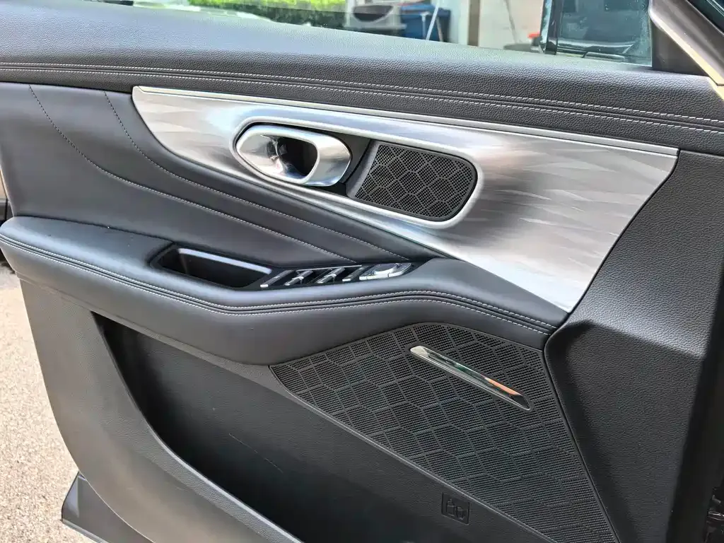 GAC Motor Trumpchi GS8 — фото 3