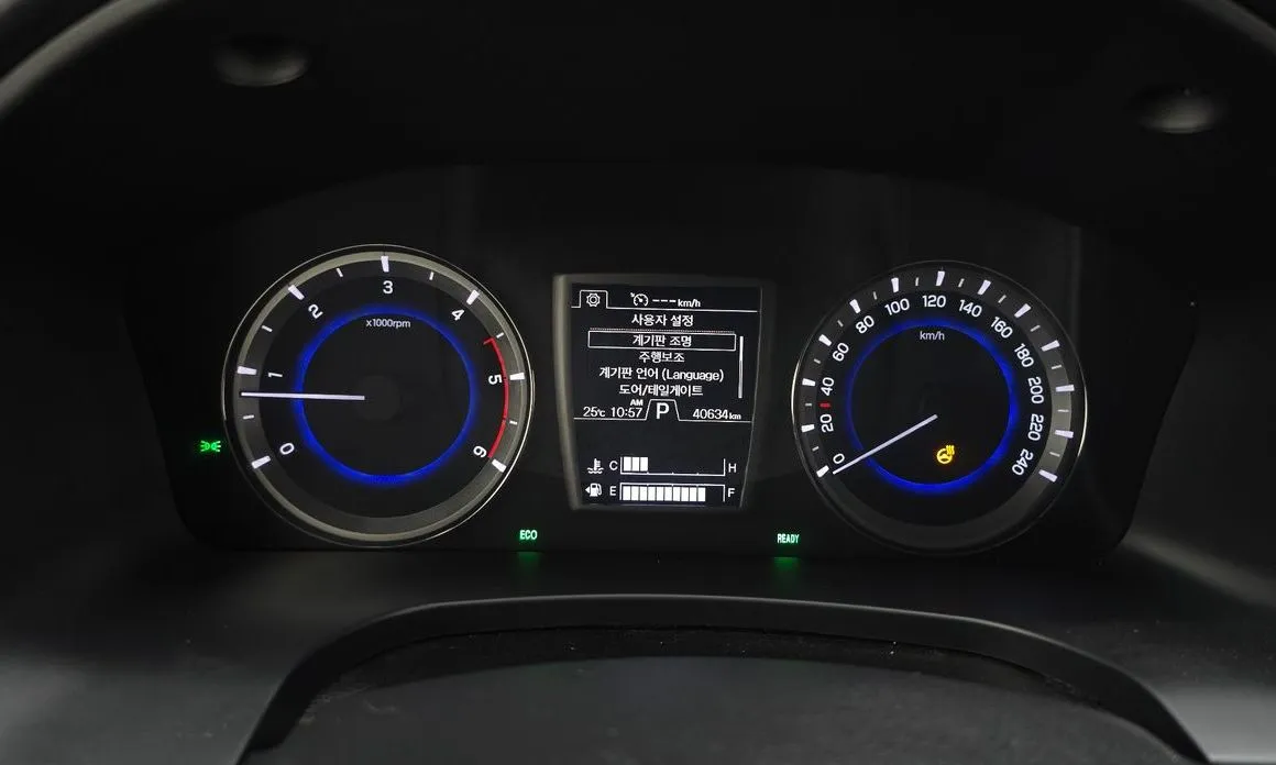 KG Mobility (Ssangyong) Rexton — фото 2