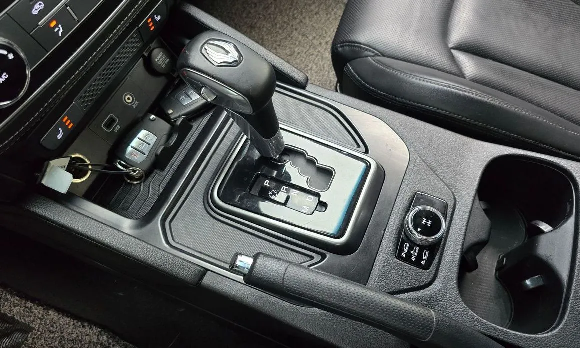 KG Mobility (Ssangyong) Rexton — фото 10