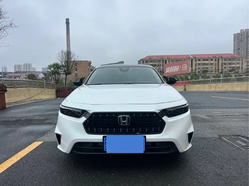 Honda Inspire — фото 2