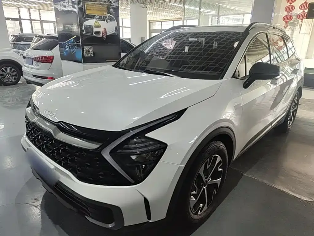 Kia Sportage — фото 1