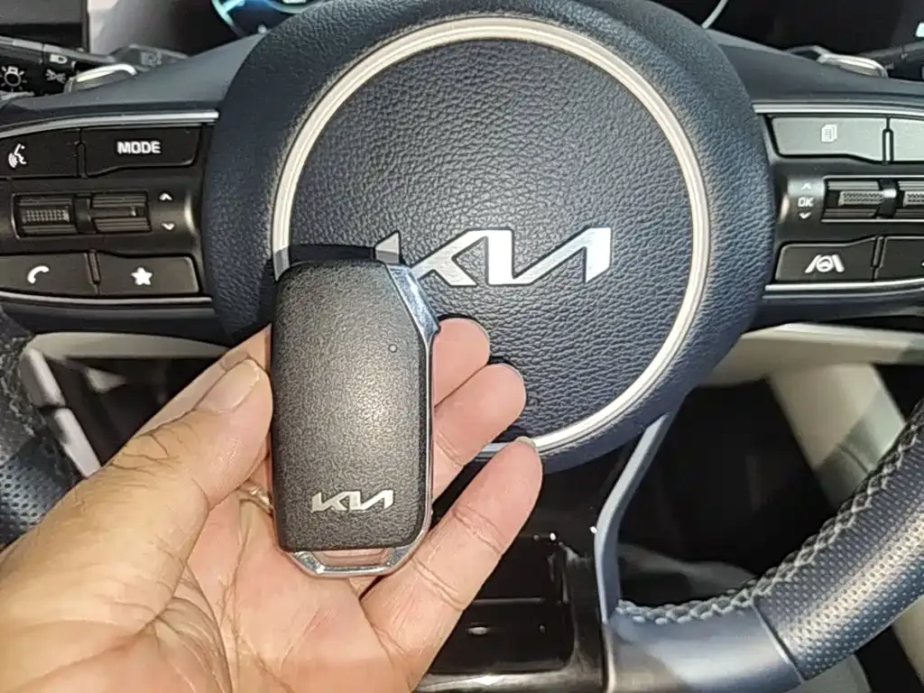 Kia Sportage — фото 7