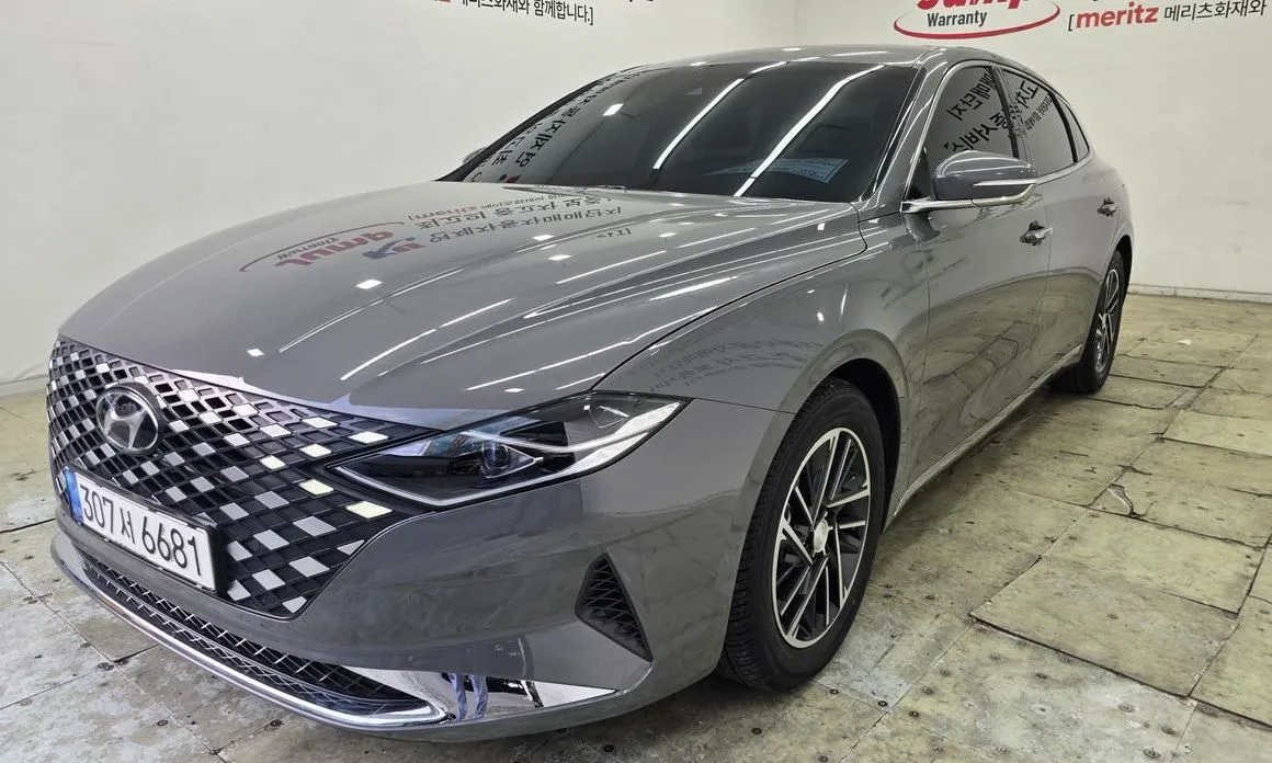 Hyundai Grandeur — фото 1