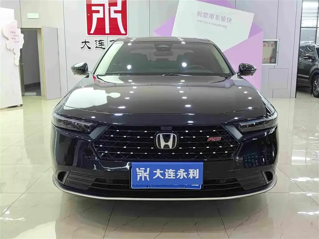 Honda Accord — фото 9