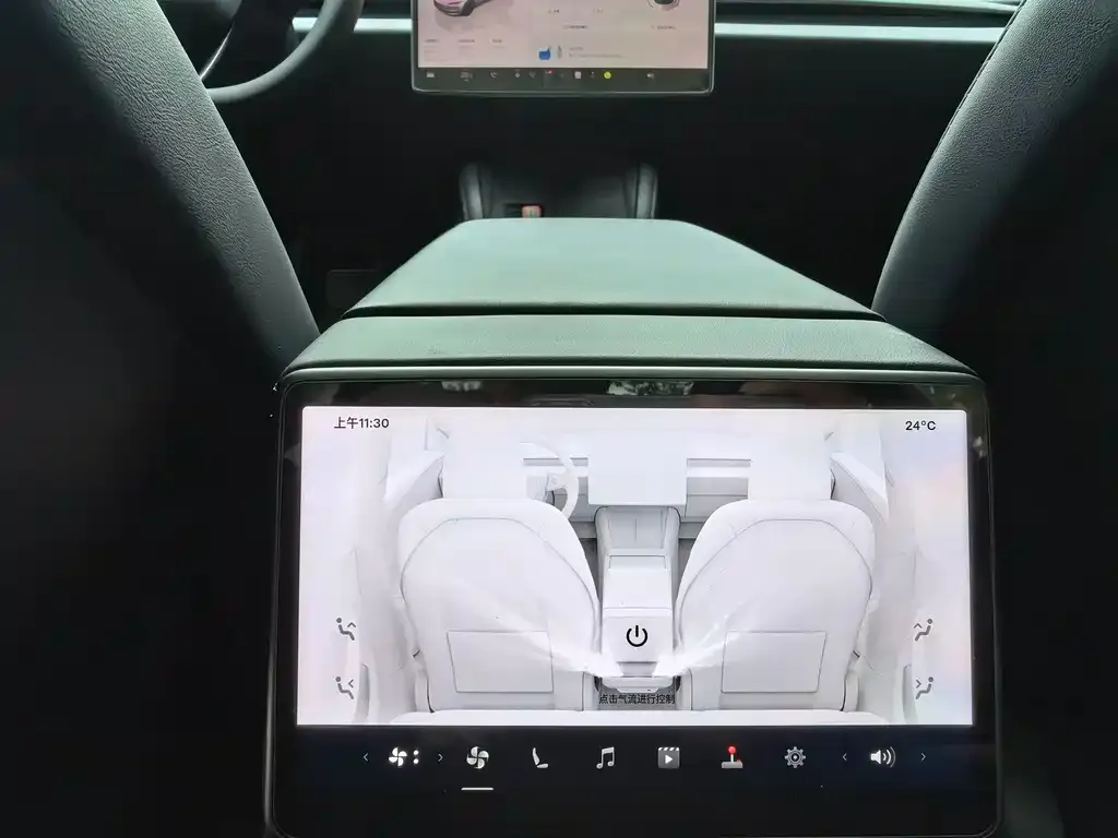 Tesla Model 3 — фото 4