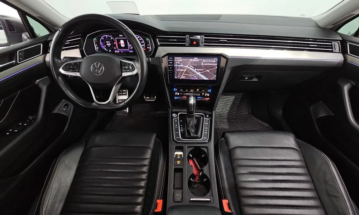 Volkswagen Passat — фото 8