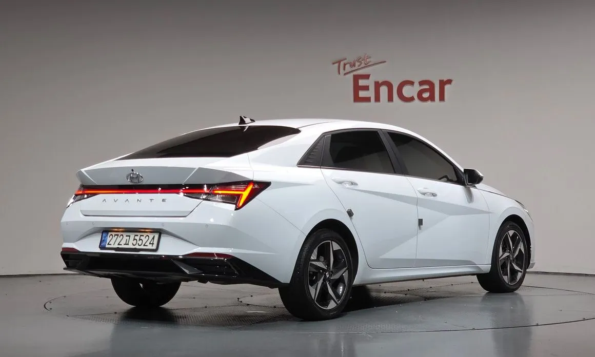 Hyundai AVANTE — фото 2