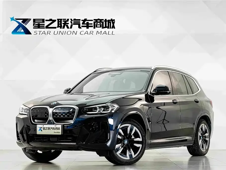 BMW iX3 — фото 1