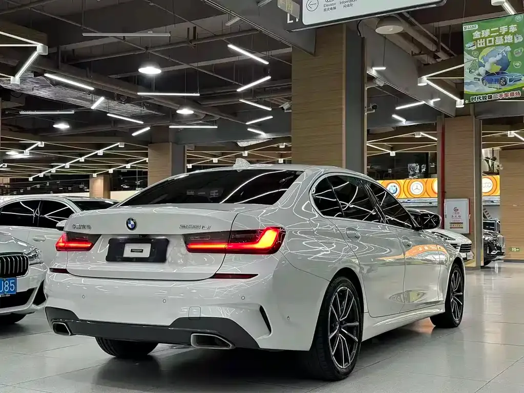 BMW 3 Series — фото 10